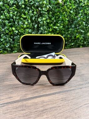 Marc Jacobs Women’s Tortoiseshell Frame Sunglasses with Brown Lenses